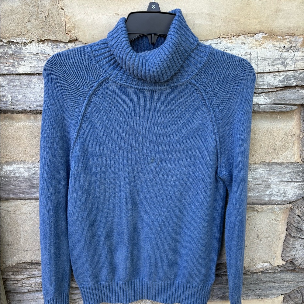 89TH & Madison Blue Turtleneck Sweater Size M